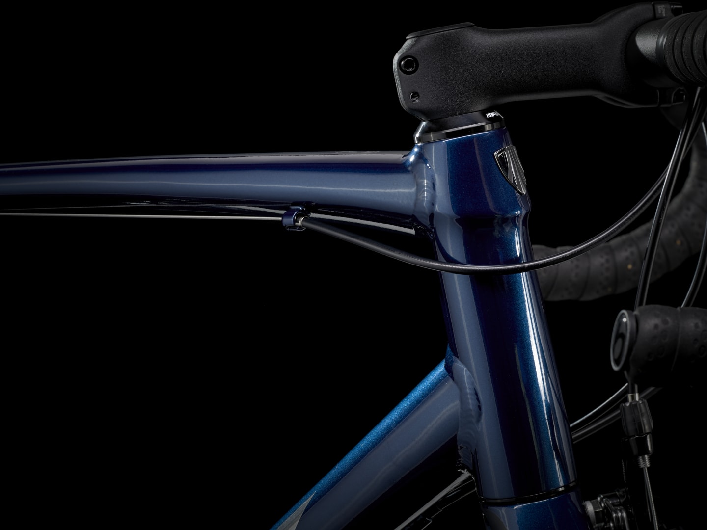 Domane AL 2 - Gloss Mulsanne Blue - TREK