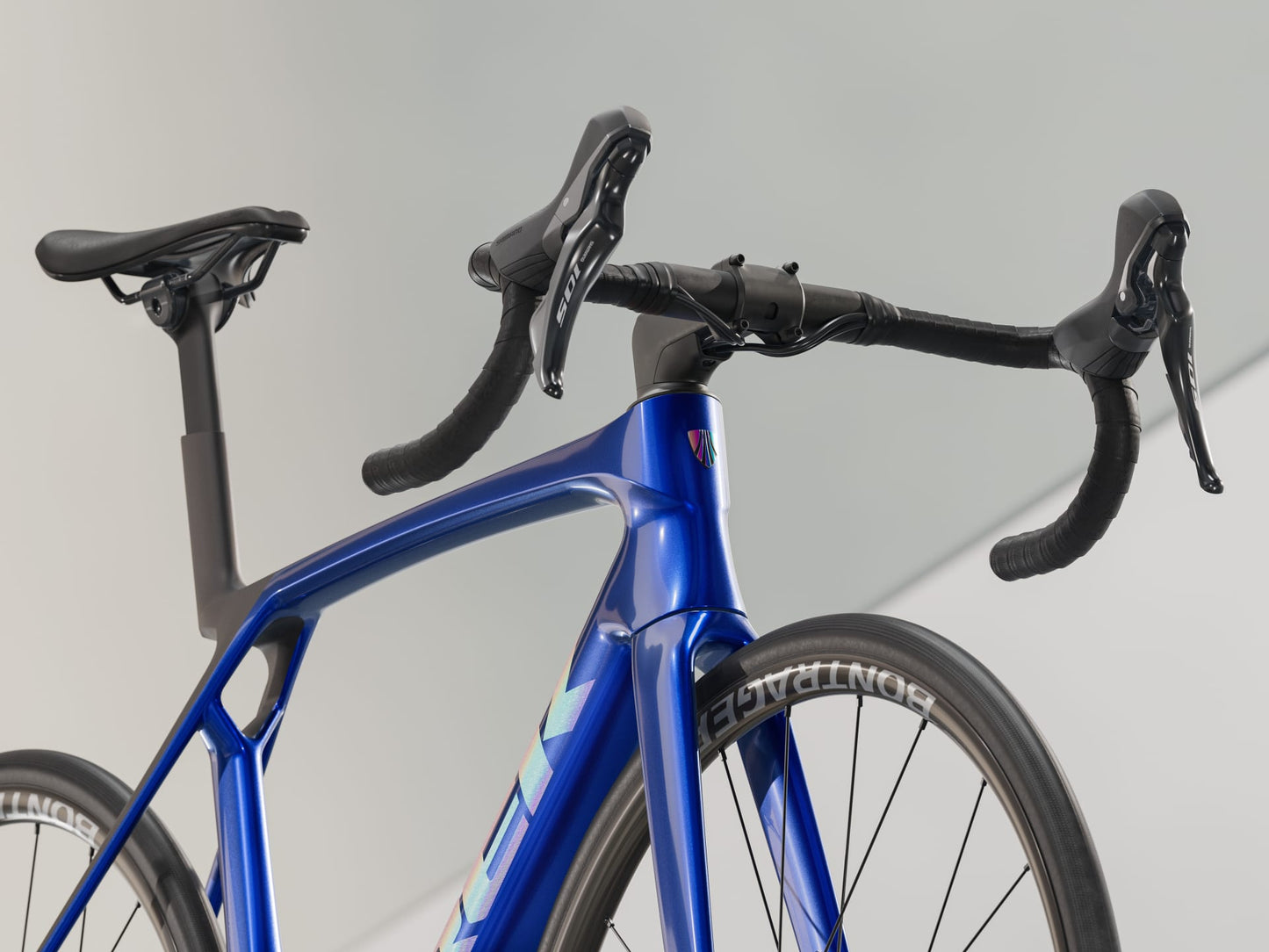 MADONE SL5 8 GEN - Hex Blue - TREK
