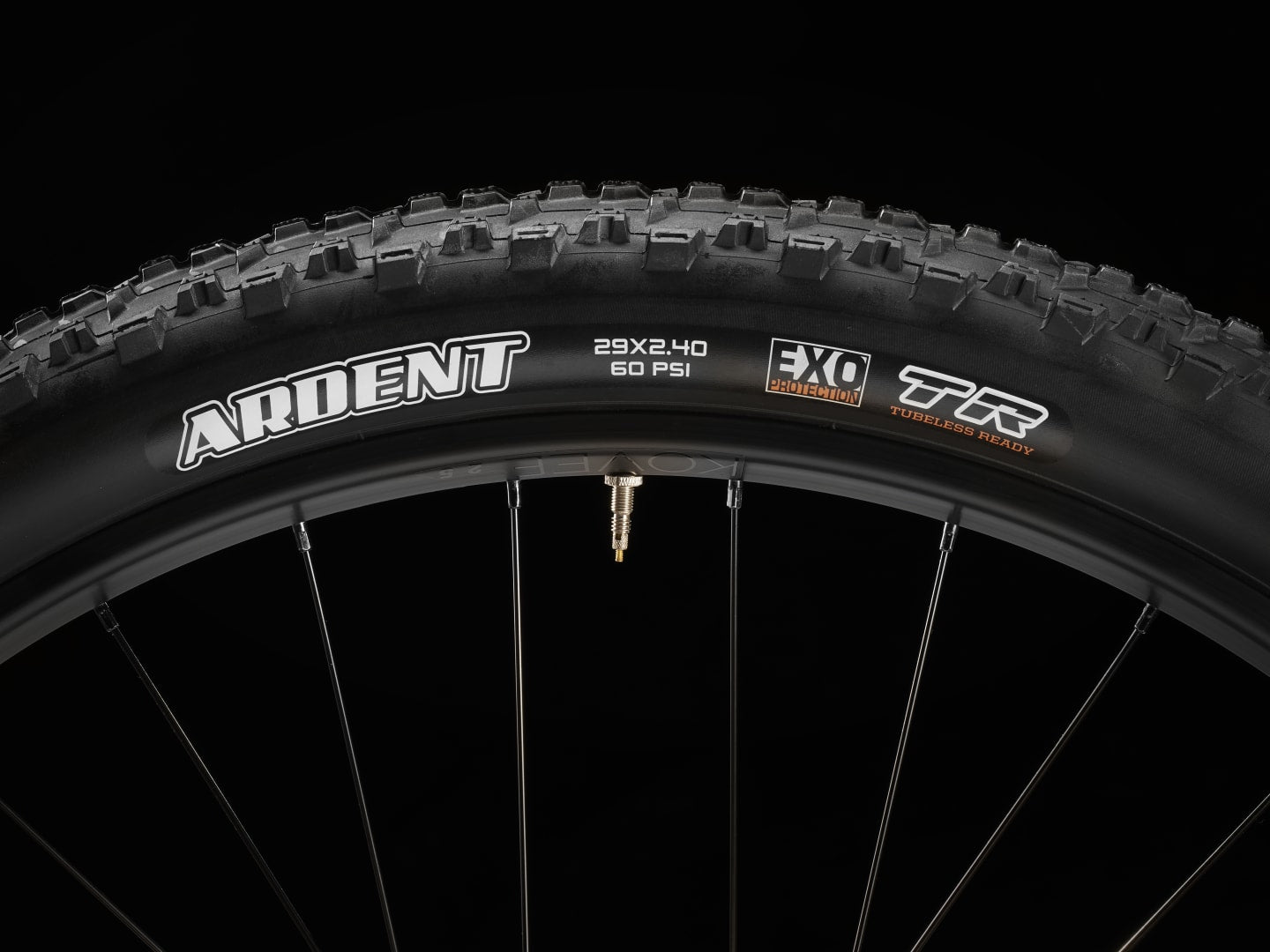 VTT MARLIN 7 Gen 3 - Crystal White - TREK